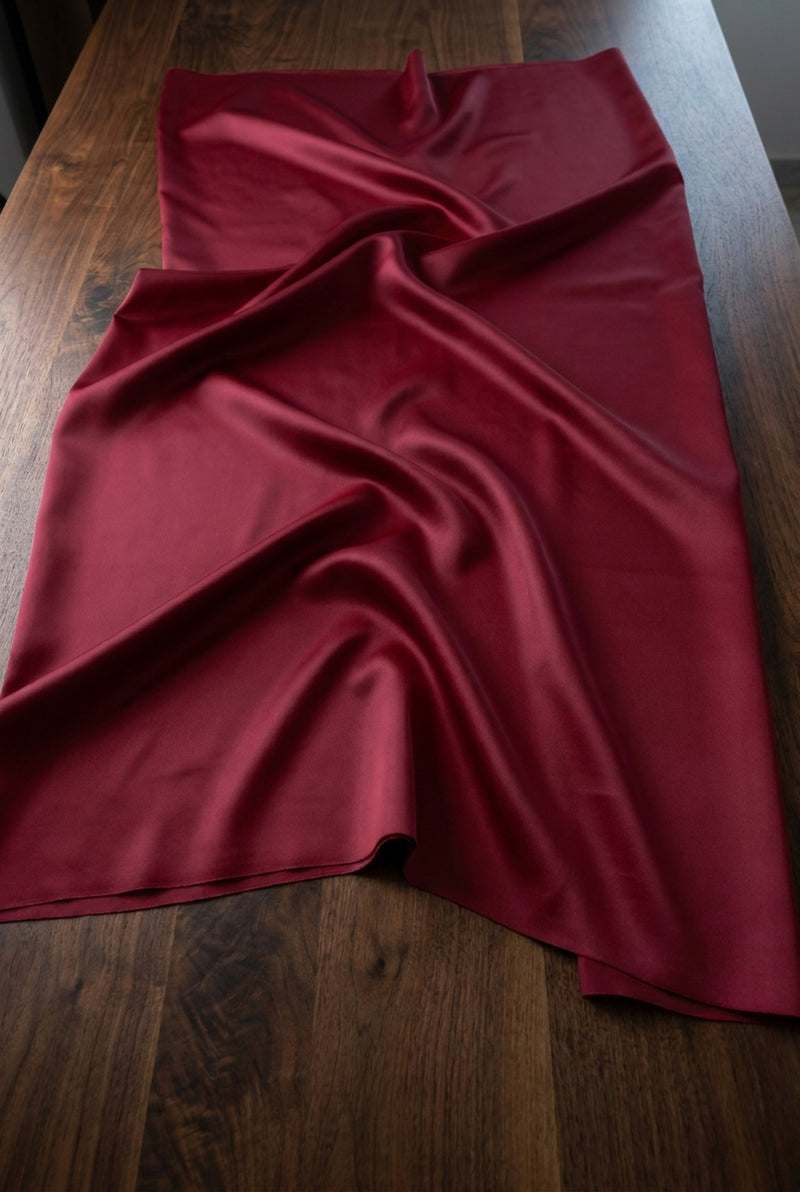 Wide draped view