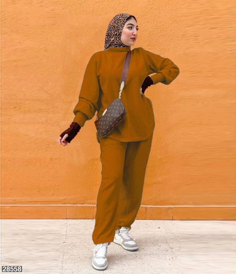 ترنج صوف ريب - قطعتين جملي ملابس نسائي