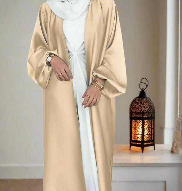 عباية ستان حرير بيج